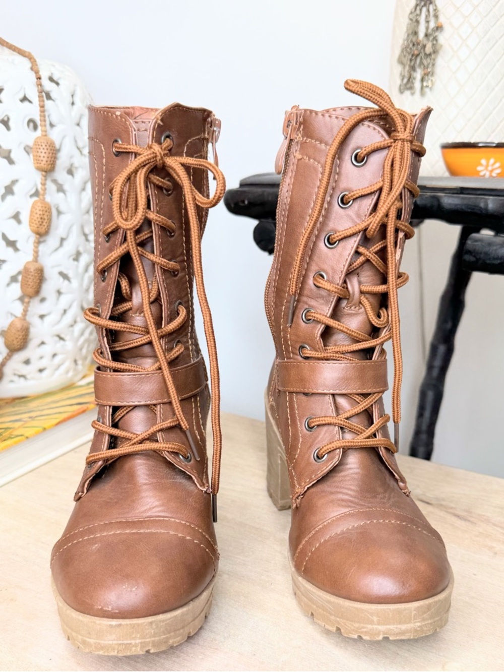 Bella Marie Combat Boots Womens 6.5 Brown Lace Up Heeled Ankle Buckle Zip